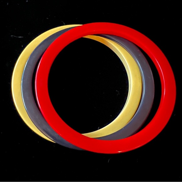 Bakelite Bangle Stack Bracelet Trio Red Yellow Blue Tested Vintage Lot Real - Picture 4 of 10